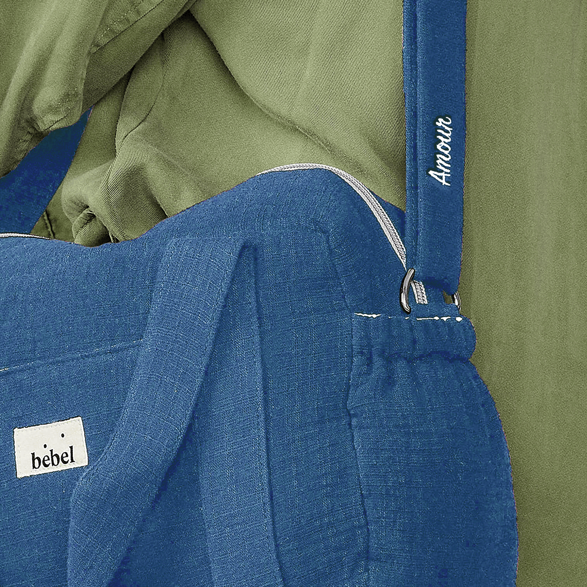 Bleu_Capri